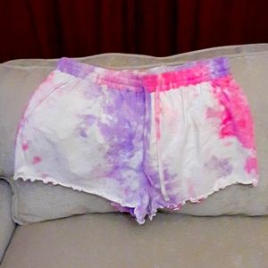 Women's tie dye shorts- Large. ❤